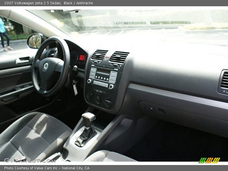 Black / Anthracite 2007 Volkswagen Jetta 2.5 Sedan