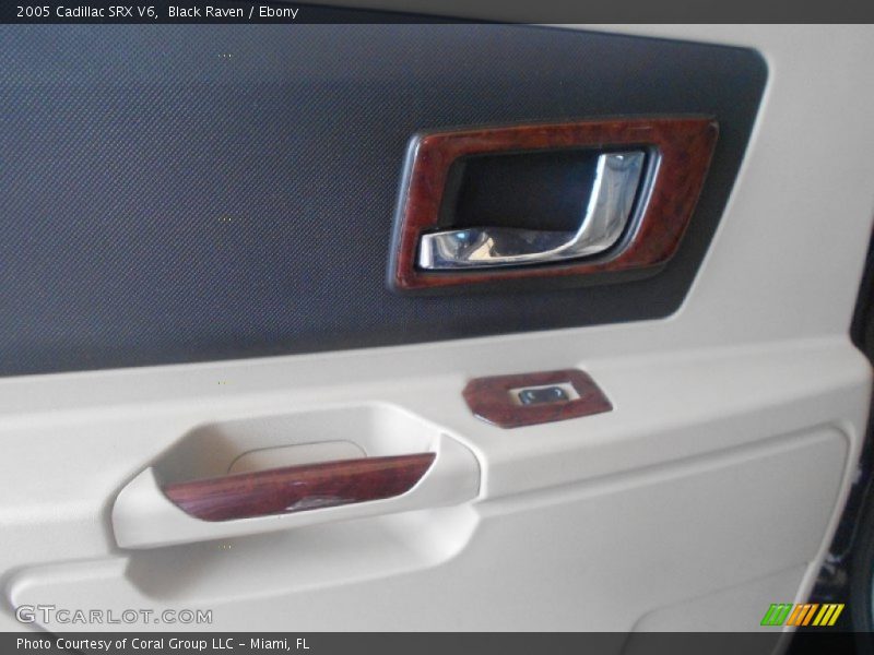 Black Raven / Ebony 2005 Cadillac SRX V6