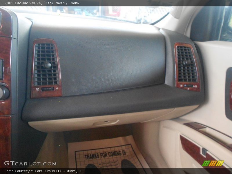 Black Raven / Ebony 2005 Cadillac SRX V6