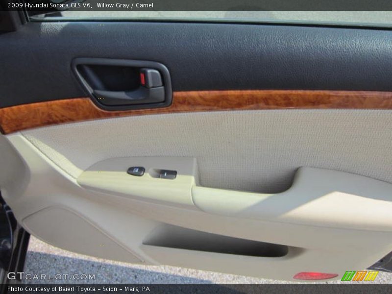 Willow Gray / Camel 2009 Hyundai Sonata GLS V6