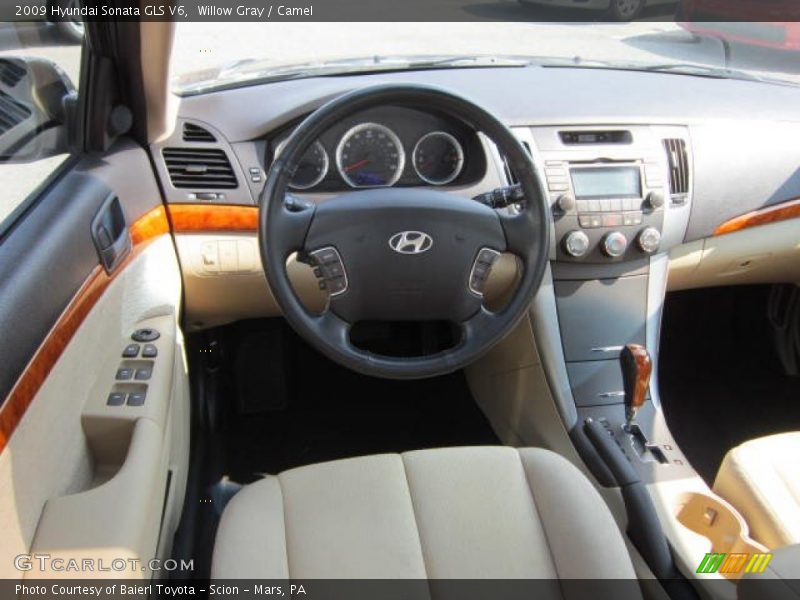 Willow Gray / Camel 2009 Hyundai Sonata GLS V6