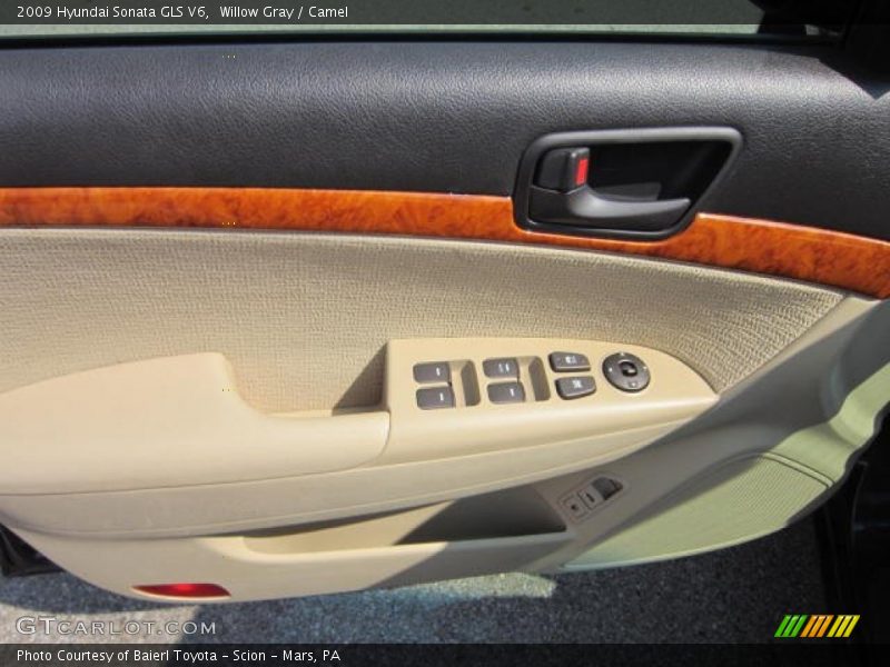 Willow Gray / Camel 2009 Hyundai Sonata GLS V6