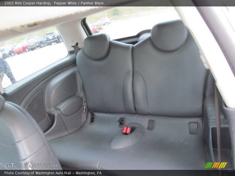 Pepper White / Panther Black 2002 Mini Cooper Hardtop