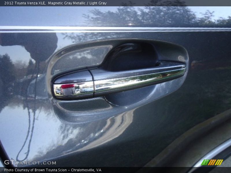 Magnetic Gray Metallic / Light Gray 2012 Toyota Venza XLE