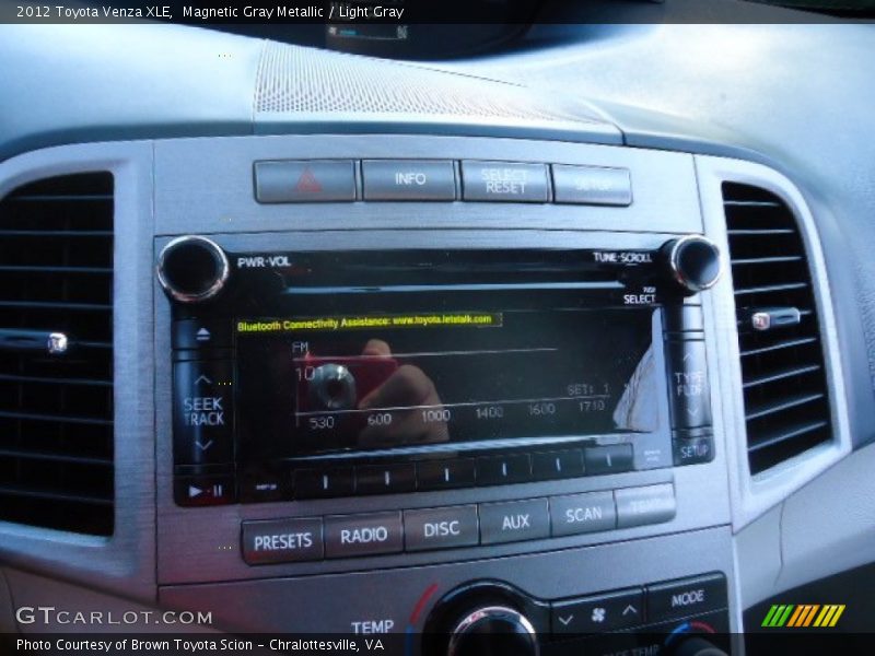 Magnetic Gray Metallic / Light Gray 2012 Toyota Venza XLE