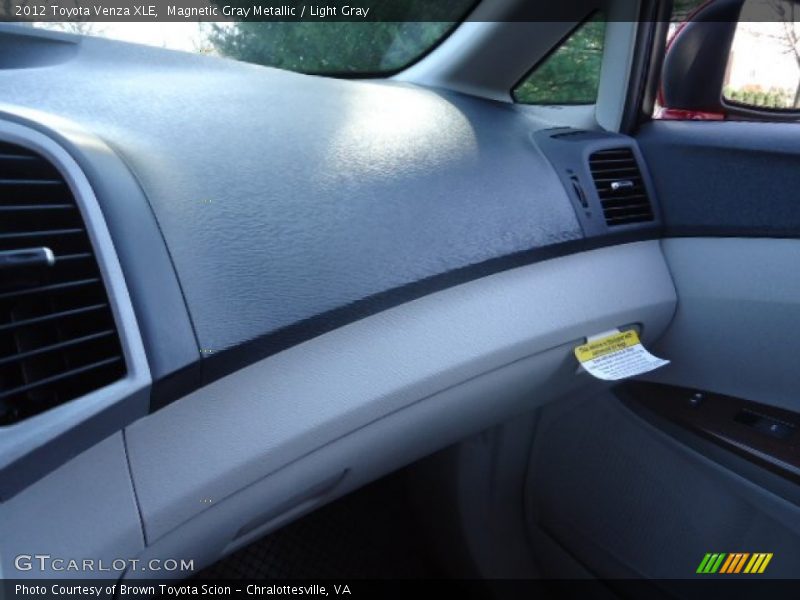 Magnetic Gray Metallic / Light Gray 2012 Toyota Venza XLE
