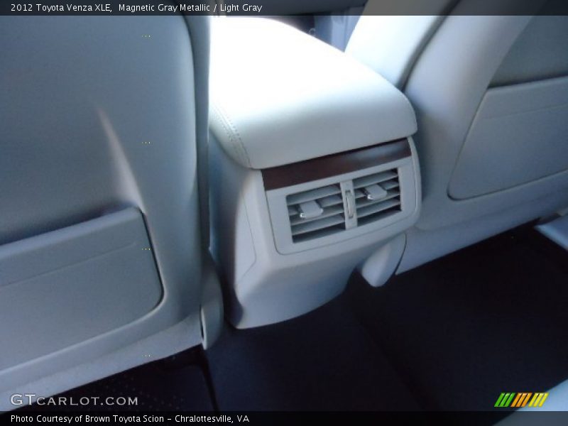 Magnetic Gray Metallic / Light Gray 2012 Toyota Venza XLE