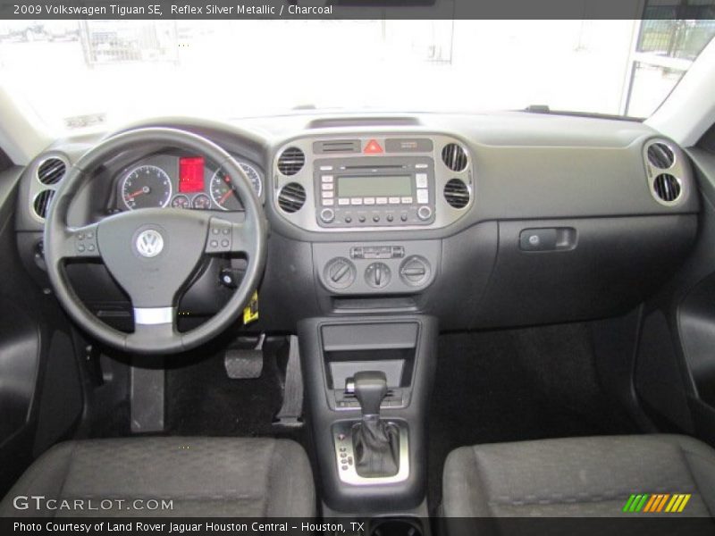 Reflex Silver Metallic / Charcoal 2009 Volkswagen Tiguan SE