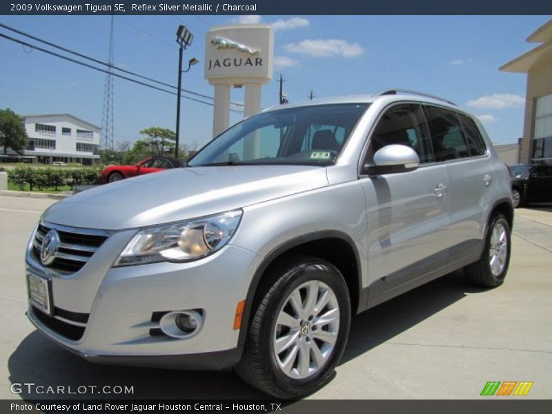 Reflex Silver Metallic / Charcoal 2009 Volkswagen Tiguan SE