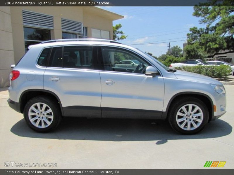 Reflex Silver Metallic / Charcoal 2009 Volkswagen Tiguan SE