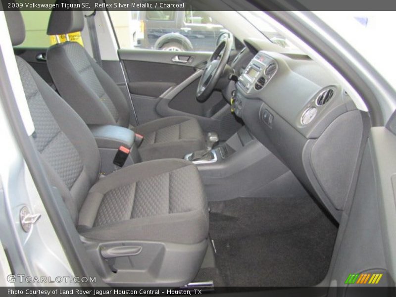 Reflex Silver Metallic / Charcoal 2009 Volkswagen Tiguan SE