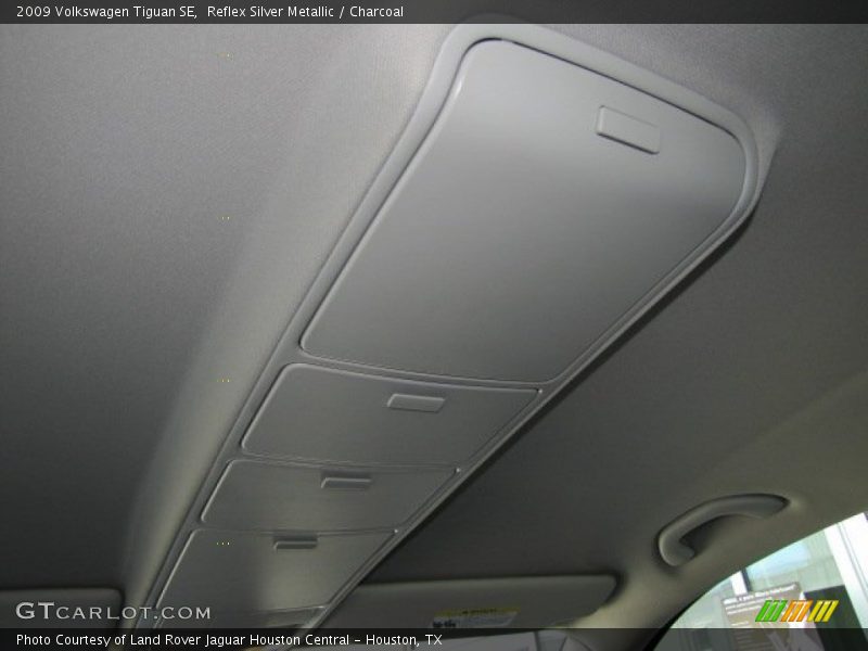 Reflex Silver Metallic / Charcoal 2009 Volkswagen Tiguan SE