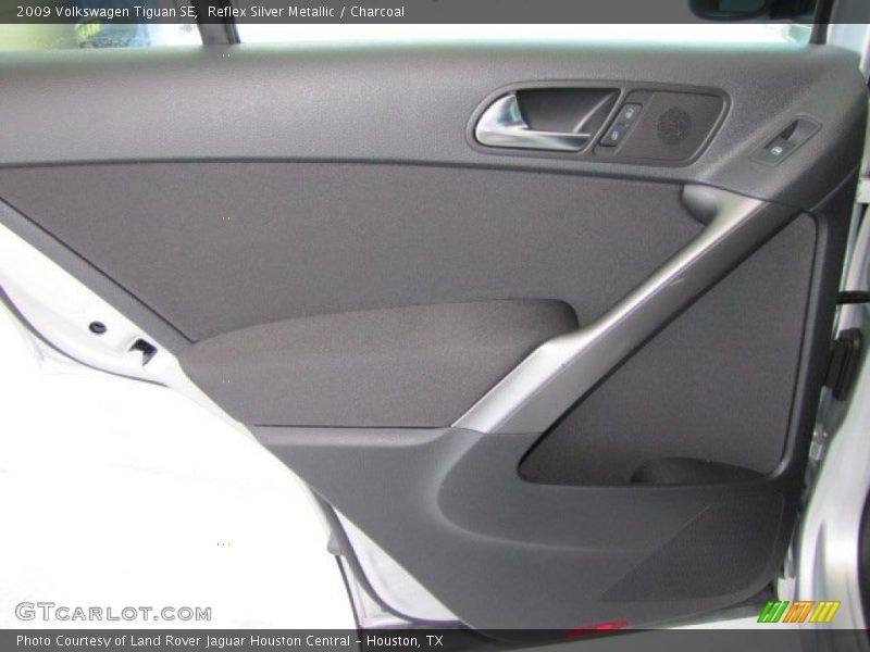 Reflex Silver Metallic / Charcoal 2009 Volkswagen Tiguan SE