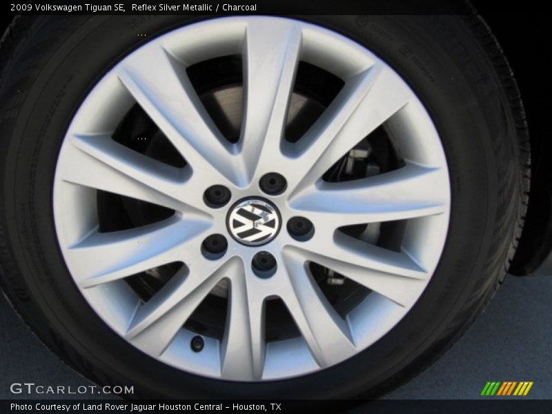 Reflex Silver Metallic / Charcoal 2009 Volkswagen Tiguan SE