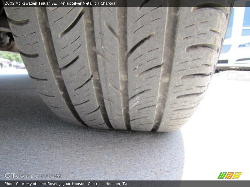 Reflex Silver Metallic / Charcoal 2009 Volkswagen Tiguan SE