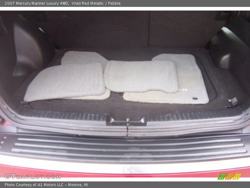 Vivid Red Metallic / Pebble 2007 Mercury Mariner Luxury 4WD