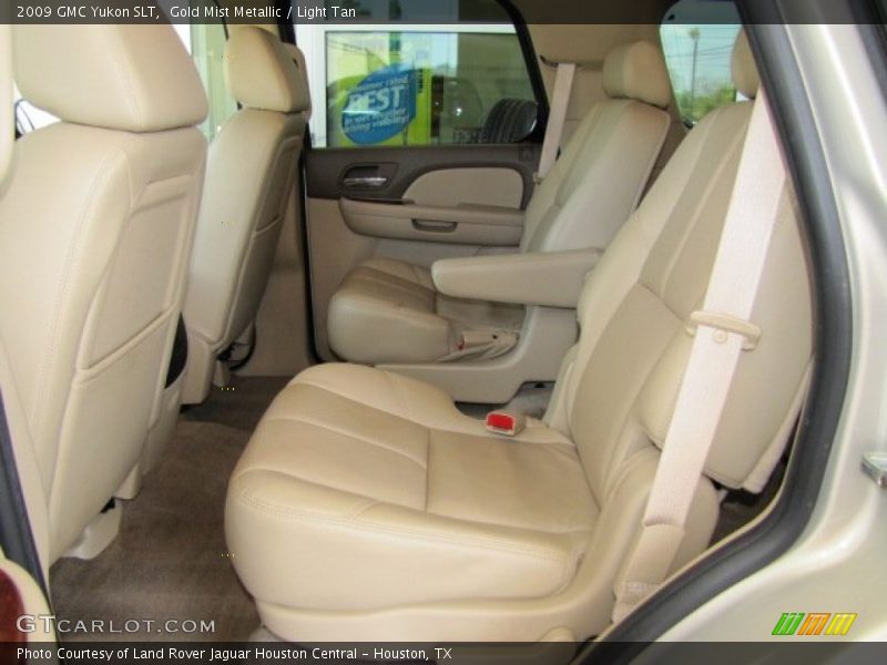 Gold Mist Metallic / Light Tan 2009 GMC Yukon SLT