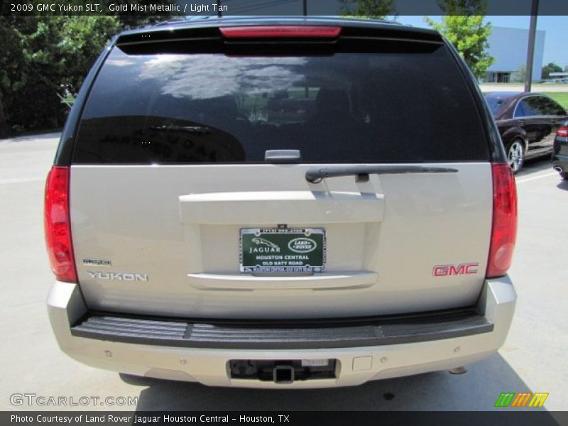 Gold Mist Metallic / Light Tan 2009 GMC Yukon SLT