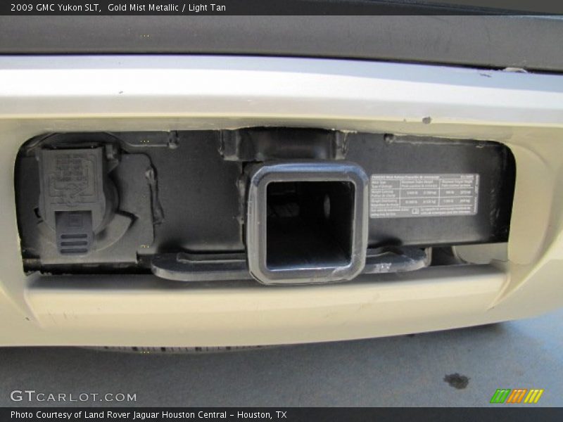 Gold Mist Metallic / Light Tan 2009 GMC Yukon SLT