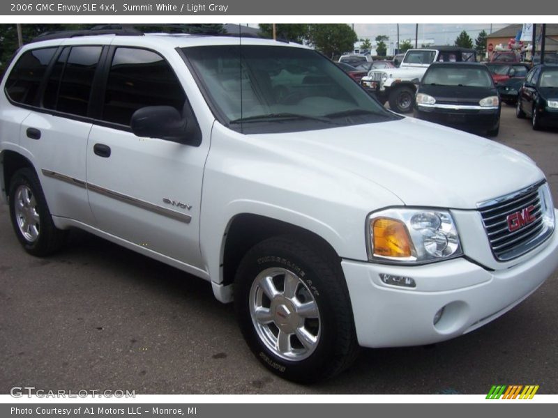 Summit White / Light Gray 2006 GMC Envoy SLE 4x4