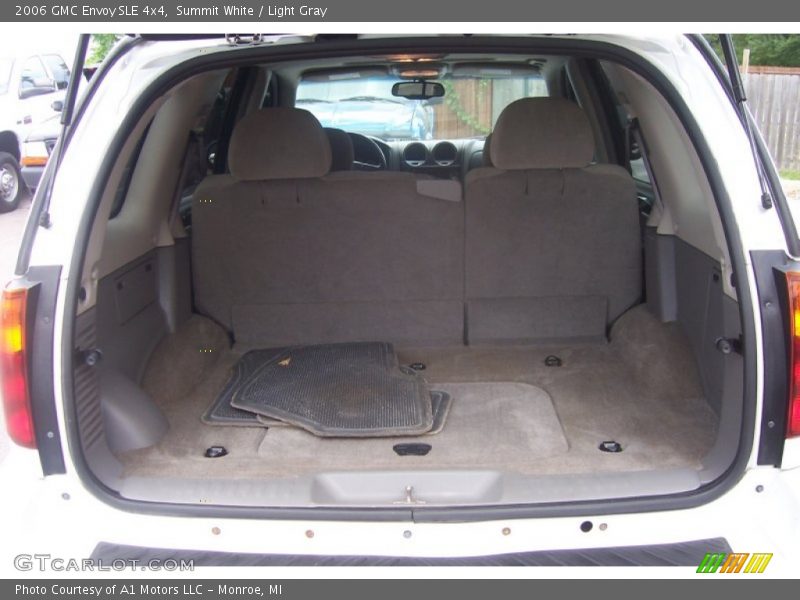 Summit White / Light Gray 2006 GMC Envoy SLE 4x4