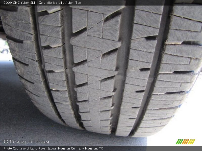 Gold Mist Metallic / Light Tan 2009 GMC Yukon SLT