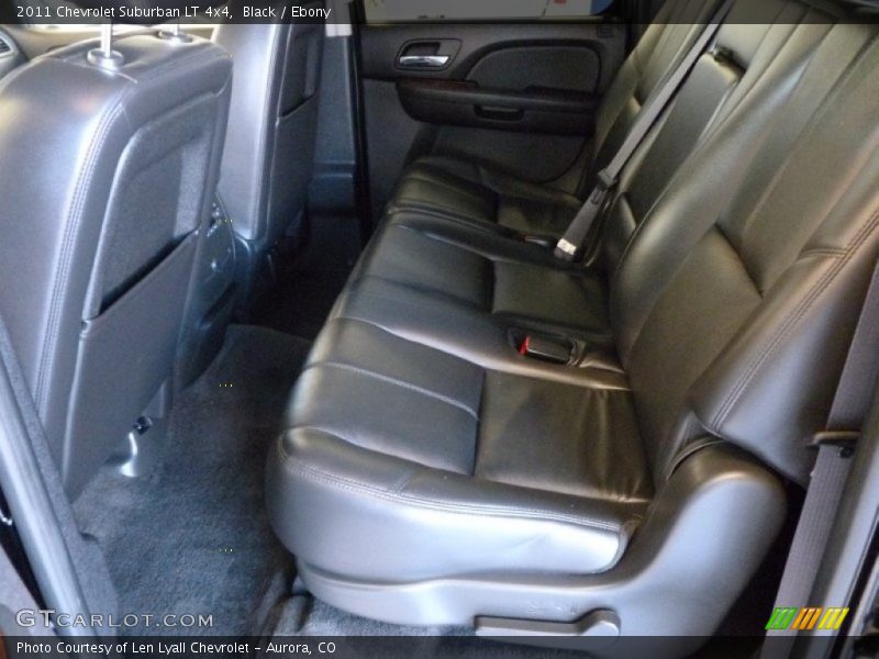 Black / Ebony 2011 Chevrolet Suburban LT 4x4