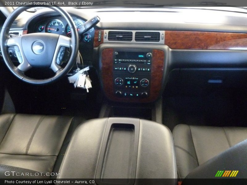 Black / Ebony 2011 Chevrolet Suburban LT 4x4