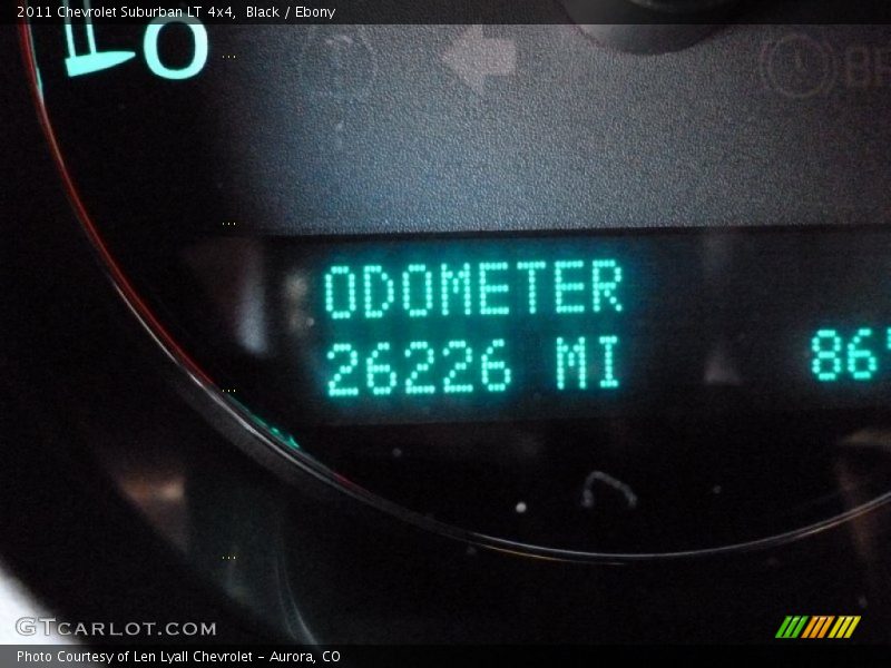 Black / Ebony 2011 Chevrolet Suburban LT 4x4