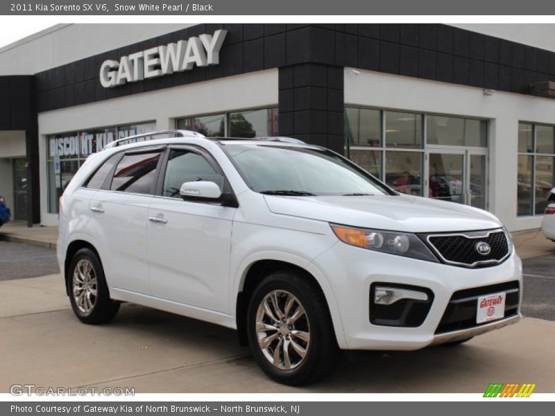 Snow White Pearl / Black 2011 Kia Sorento SX V6