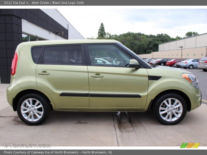 Alien Green / Black Soul Logo Cloth 2012 Kia Soul +