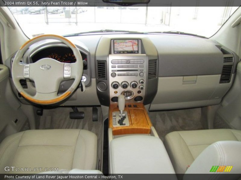 Dashboard of 2004 QX 56