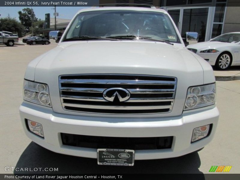 Ivory Pearl Tricoat / Willow 2004 Infiniti QX 56