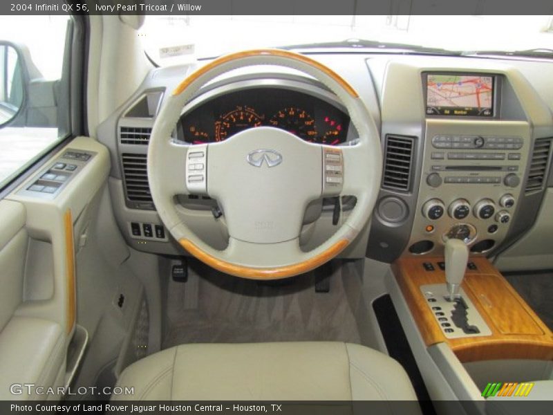 Dashboard of 2004 QX 56