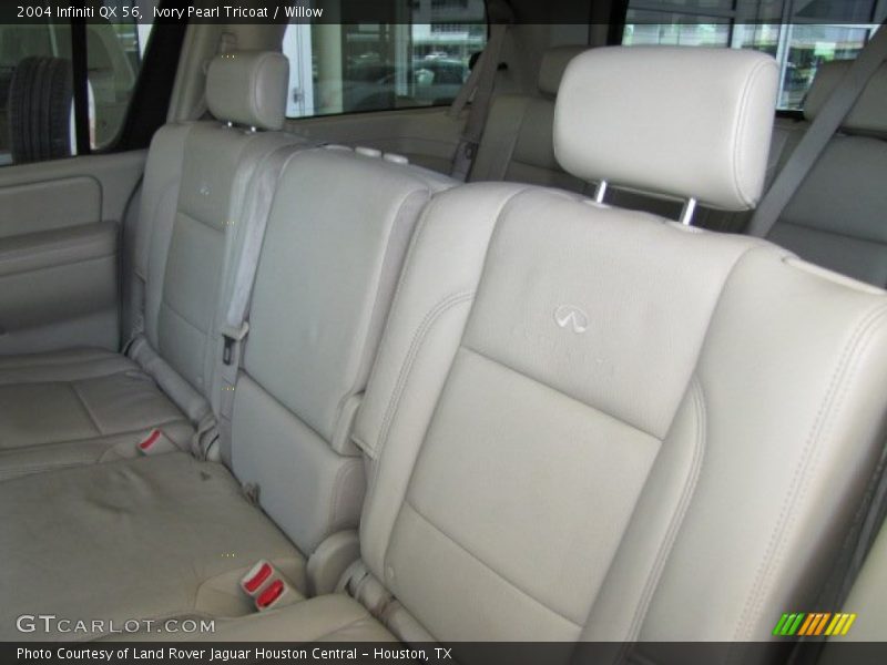 Ivory Pearl Tricoat / Willow 2004 Infiniti QX 56
