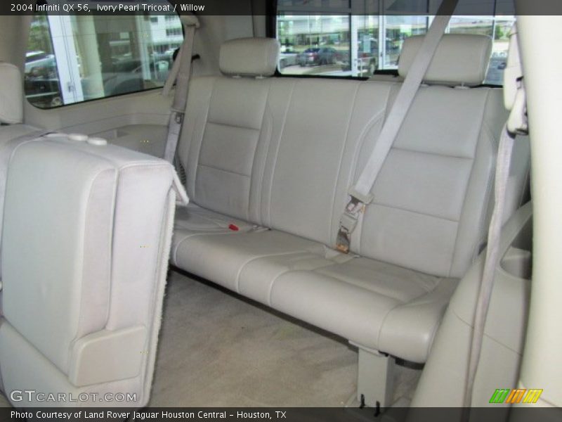 Rear Seat of 2004 QX 56