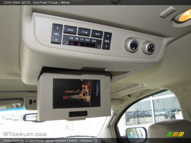 Ivory Pearl Tricoat / Willow 2004 Infiniti QX 56