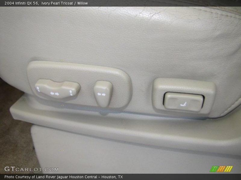 Ivory Pearl Tricoat / Willow 2004 Infiniti QX 56