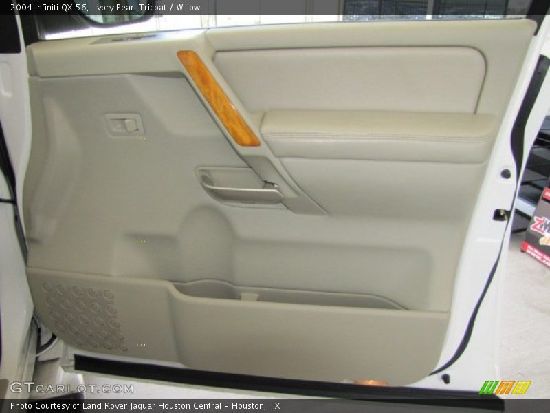 Door Panel of 2004 QX 56