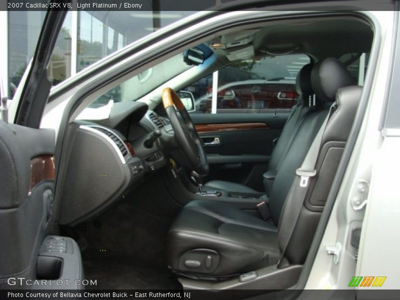 Light Platinum / Ebony 2007 Cadillac SRX V8