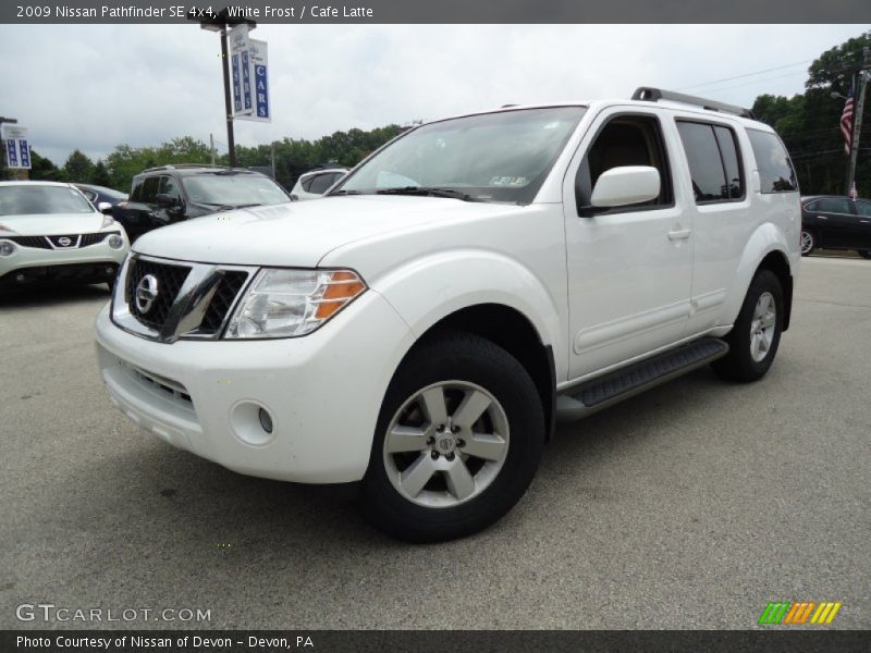 White Frost / Cafe Latte 2009 Nissan Pathfinder SE 4x4
