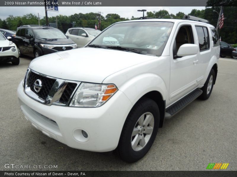 White Frost / Cafe Latte 2009 Nissan Pathfinder SE 4x4
