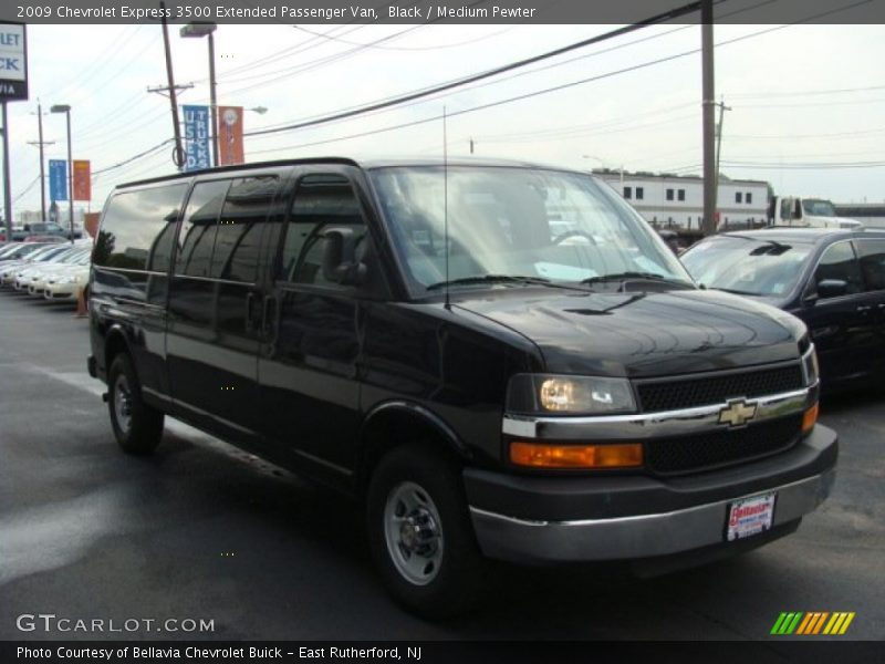 Black / Medium Pewter 2009 Chevrolet Express 3500 Extended Passenger Van