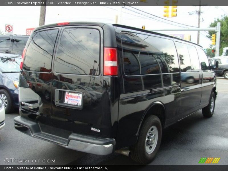 Black / Medium Pewter 2009 Chevrolet Express 3500 Extended Passenger Van