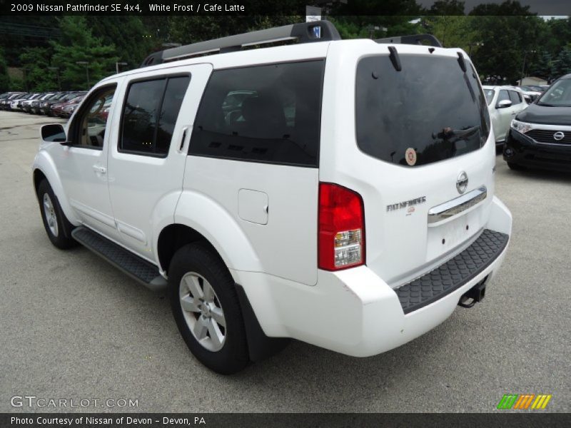 White Frost / Cafe Latte 2009 Nissan Pathfinder SE 4x4