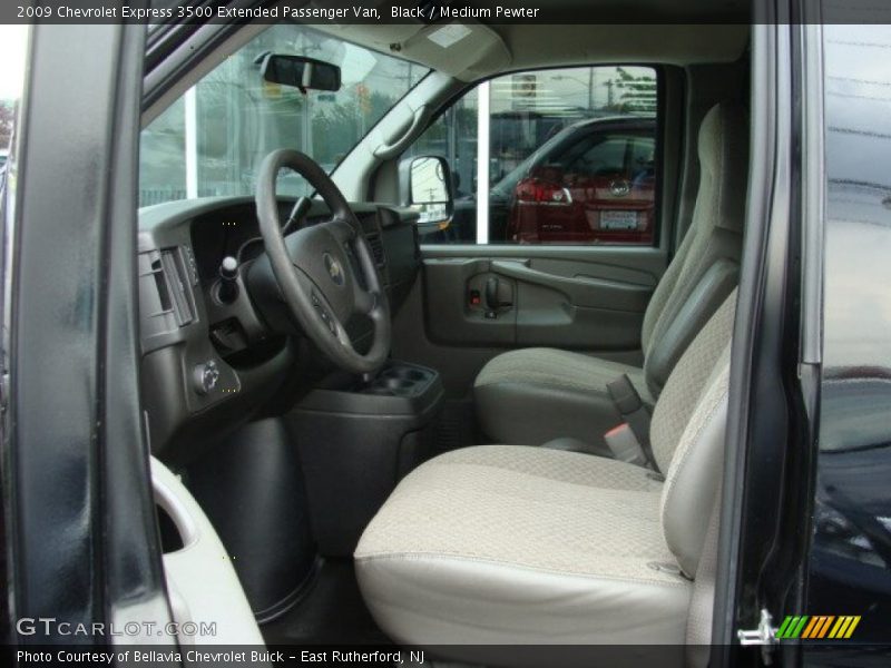 Black / Medium Pewter 2009 Chevrolet Express 3500 Extended Passenger Van