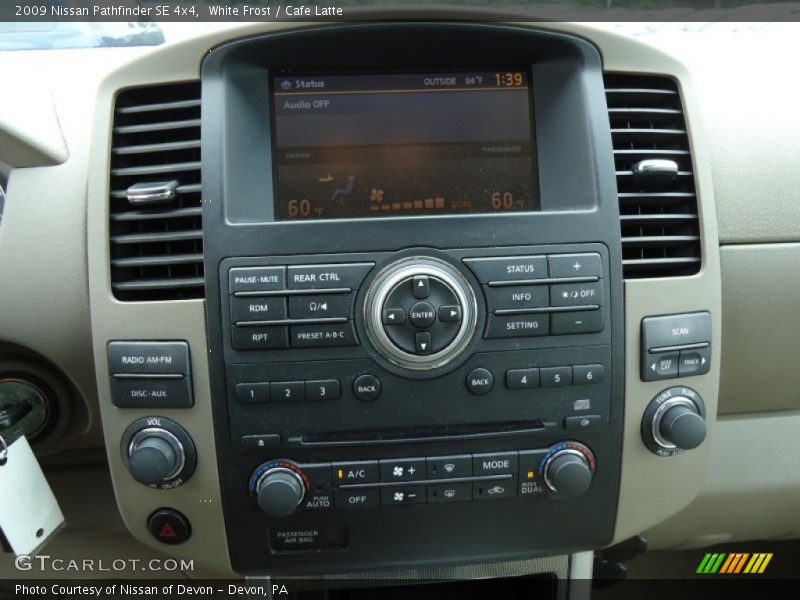 White Frost / Cafe Latte 2009 Nissan Pathfinder SE 4x4