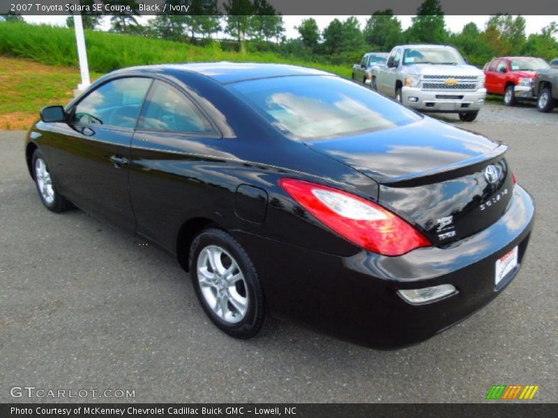 Black / Ivory 2007 Toyota Solara SE Coupe