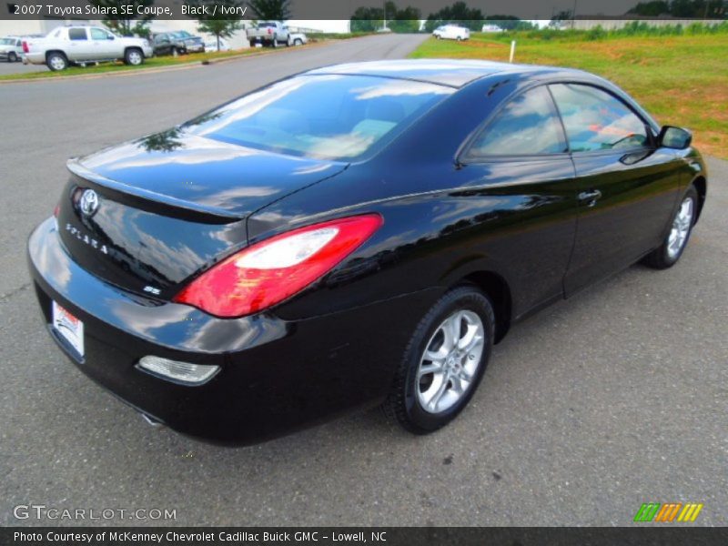 Black / Ivory 2007 Toyota Solara SE Coupe