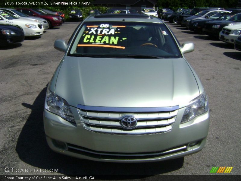 Silver Pine Mica / Ivory 2006 Toyota Avalon XLS